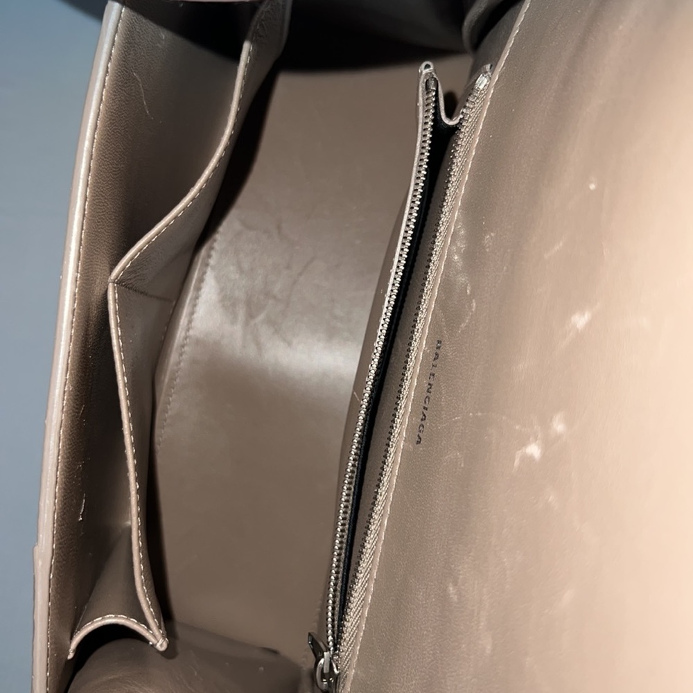 Balenciaga hourglass croc embossed leather bag - Picture 15 of 16
